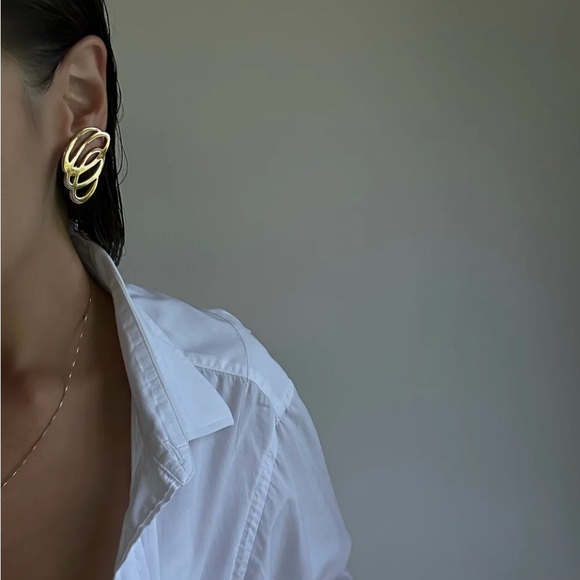 Givenchy Vintage 80’s Modernist Gold-Tone Abstract Earrings - Picture 7 of 8